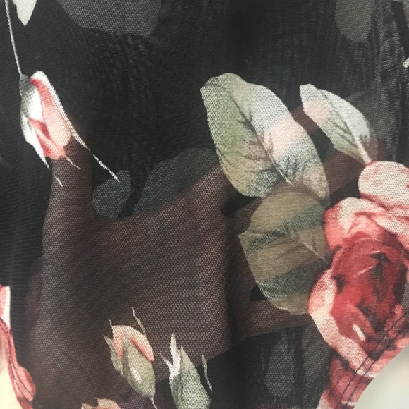 Rose Mesh Top - Picture 3 of 3